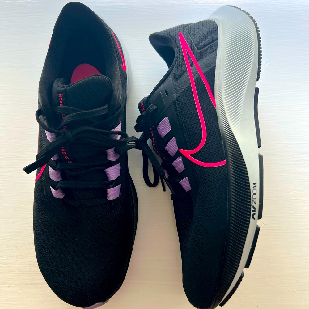 W NIKE AIR ZOOM PEGASUS 38